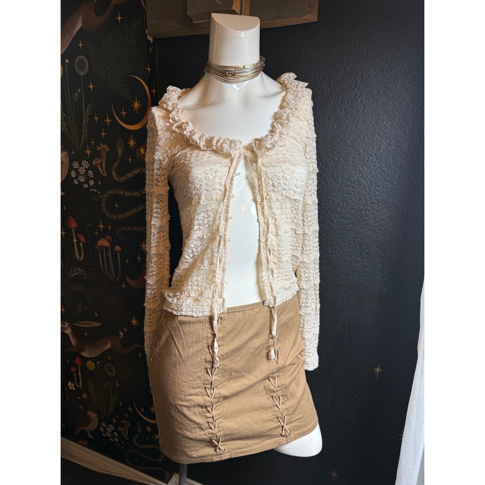 American Eagle Cream Lace Ruffle Tie Front Cardigan Long Sleeve Top Medium